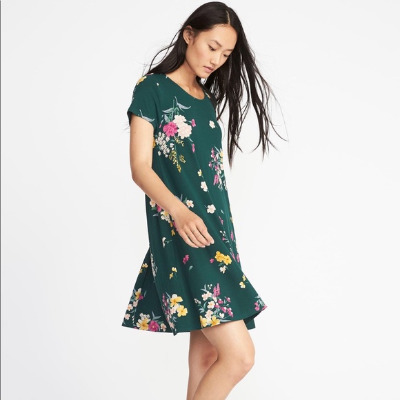 Old Navy Dresses & Skirts - NWT Old Navy swing dress. Size large.